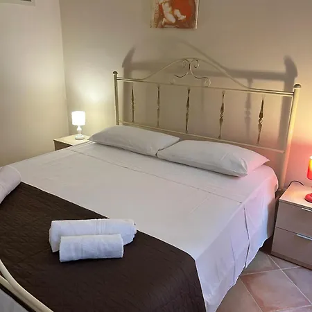 Gioeni House Cefalu
