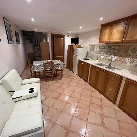 Gioeni House Holiday home